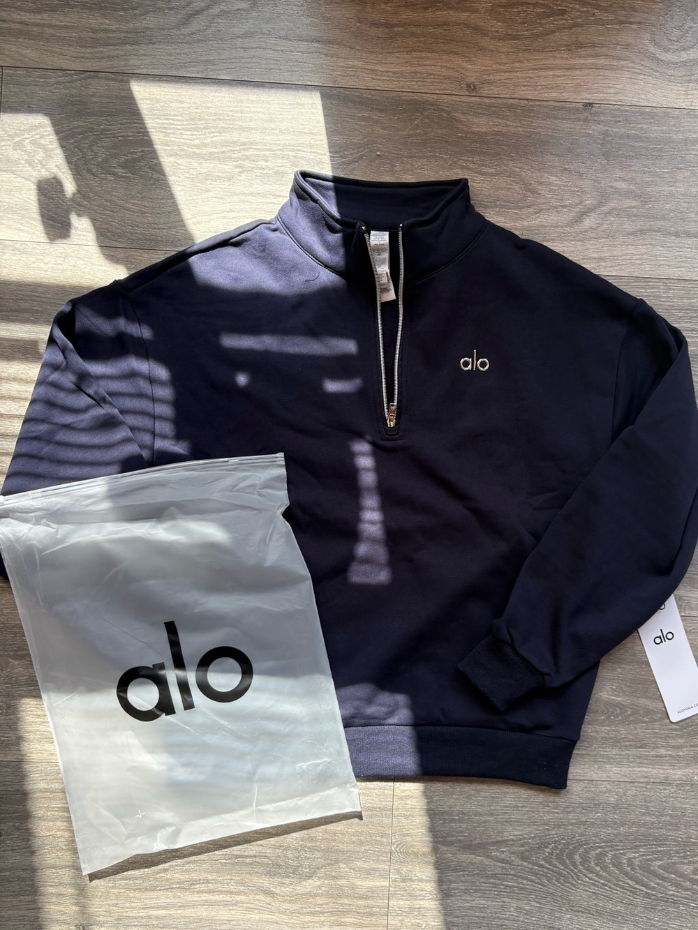 ALO Yoga Men's Navy Quarter-Zip Sweater